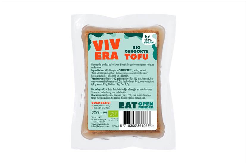 Vivera bio gerookte tofu 200 gram in doorzichtige plastic verpakking